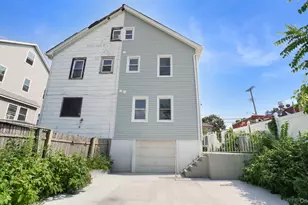 190-13 109th Rd, Saint Albans, NY 11412 - Photo 3