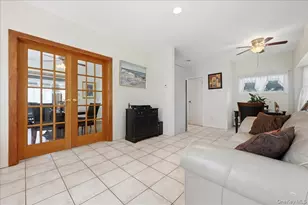 53 Larch Ave, Floral Park, NY 11001 - Photo 11