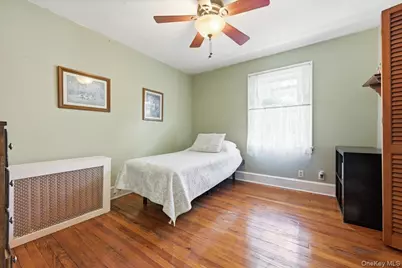 53 Larch Avenue, Floral Park, NY 11001 - Photo 19