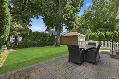 53 Larch Avenue, Floral Park, NY 11001 - Photo 25
