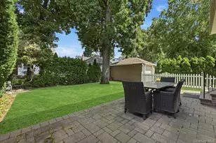 53 Larch Ave, Floral Park, NY 11001 - Photo 25