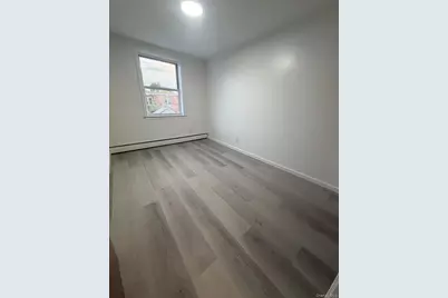 14442 Willets Point Boulevard, Flushing, NY 11357 - Photo 5