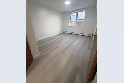 14442 Willets Point Boulevard, Flushing, NY 11357 - Photo 7