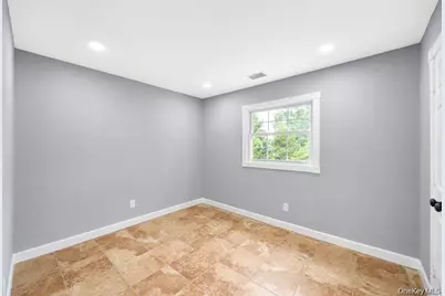 779 Peconic Avenue, West Babylon, NY 11704 - Photo 37