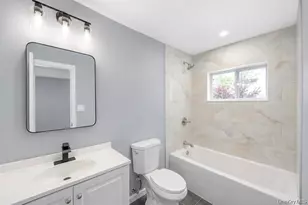 779 Peconic Ave, West Babylon, NY 11704 - Photo 27