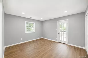 779 Peconic Ave, West Babylon, NY 11704 - Photo 25