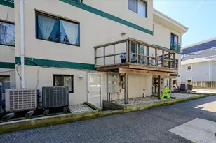 543 W Broadway, Long Beach, NY 11561 - Photo 23