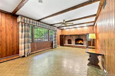 31 Sands Lane, Port Jefferson, NY 11777 - Photo 15