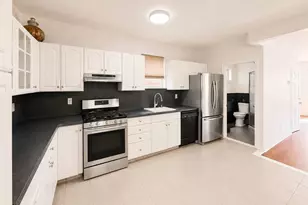 1374 Hobart Ave, Bronx, NY 10461 - Photo 9