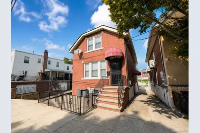 1374 Hobart Avenue, Bronx, NY 10461 - Photo 1