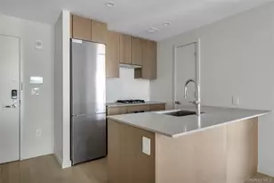 131-02B 40th Rd, Flushing, NY 11354 - Photo 17