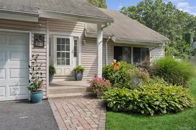 27 Sugarbush Lane, Coram, NY 11727 - Photo 37