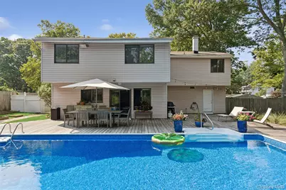 27 Sugarbush Lane, Coram, NY 11727 - Photo 25