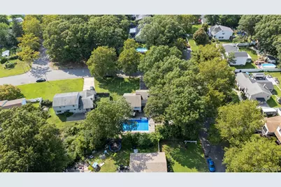 27 Sugarbush Lane, Coram, NY 11727 - Photo 45