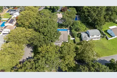27 Sugarbush Lane, Coram, NY 11727 - Photo 43