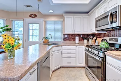 272 Glen Drive, Ridge, NY 11961 - Photo 27