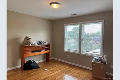445 Albany Avenue, Amityville, NY 11701 - Photo 9