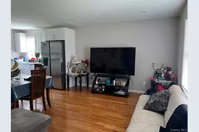 445 Albany Avenue, Amityville, NY 11701 - Photo 3