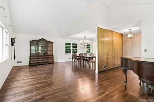7 Overhill Rd, New Rochelle, NY 10804 - Photo 3