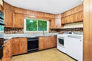 7 Overhill Rd, New Rochelle, NY 10804 - Photo 11