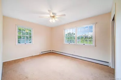 207 Butter Hill Drive, New Windsor, NY 12553 - Photo 13