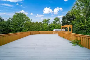 207 Butter Hill Dr, New Windsor, NY 12553 - Photo 41
