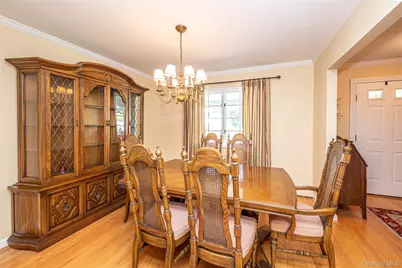 40 Somerset Drive, Commack, NY 11725 - Photo 5