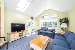 40 Somerset Dr, Commack, NY 11725 - Photo 7
