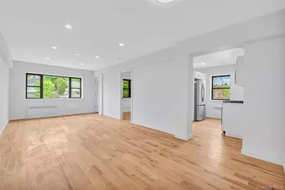 671 Bronx River Road #4P, Yonkers, NY 10704 - Photo 5