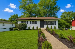 15 Fleetwood Dr, Newburgh, NY 12550 - Photo 3