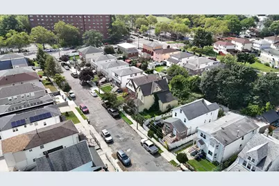 11532 158th Street, Jamaica, NY 11434 - Photo 5