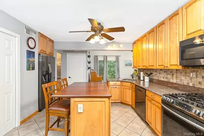 30 Long Pond Road, Wading River, NY 11792 - Photo 15