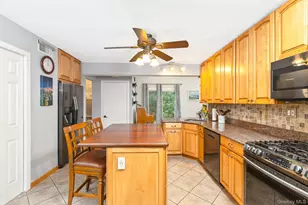 30 Long Pond Rd, Wading River, NY 11792 - Photo 15