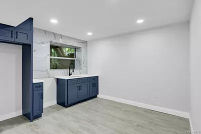 1052 E 227th Street, Bronx, NY 10466 - Photo 23