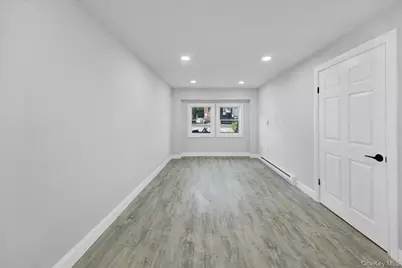 1052 E 227th Street, Bronx, NY 10466 - Photo 27