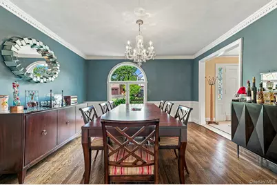 1 Shore Park Road, Great Neck, NY 11023 - Photo 7