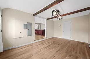 280 S Bayview Ave, Amityville, NY 11701 - Photo 13