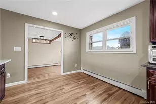 280 S Bayview Ave, Amityville, NY 11701 - Photo 11