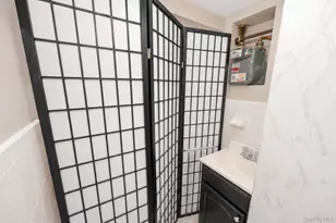 25-50 86th St, East Elmhurst, NY 11369 - Photo 29