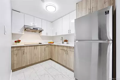 35-20 146th Street #3B, Flushing, NY 11354 - Photo 3