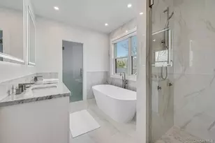 390 Wildberry Ln, Southold, NY 11971 - Photo 9