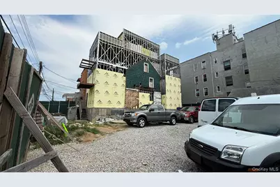 112-08 39th Avenue, Corona, NY 11368 - Photo 3
