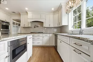 60 Kenwood Rd, Garden City, NY 11530 - Photo 19