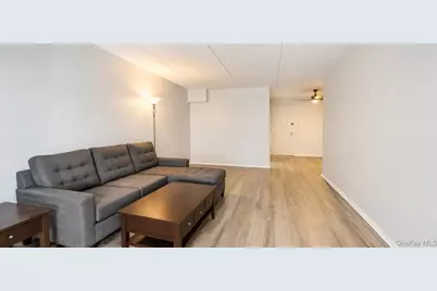 687 Bronx River Road #1J, Yonkers, NY 10704 - Photo 11