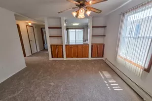 162 Village Cir W, Manorville, NY 11949 - Photo 3