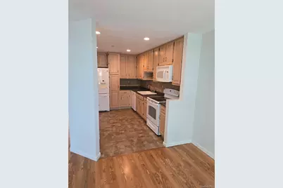 1506 Pondcrest Lane, White Plains, NY 10607 - Photo 9