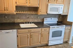 1506 Pondcrest Ln, White Plains, NY 10607 - Photo 15