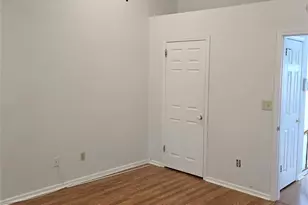 1506 Pondcrest Ln, White Plains, NY 10607 - Photo 33