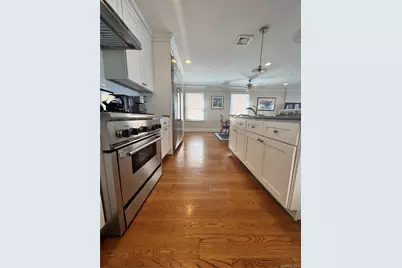 839 W Park Avenue, Long Beach, NY 11561 - Photo 9