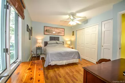 38 Montauk Road, Sound Beach, NY 11789 - Photo 11